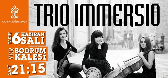 trio-immerso